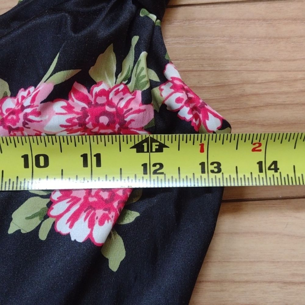 Teeze Me Black Dress with Bright Pink Floral Print with Shoulder Bow Size 5 - Picture 9 of 10